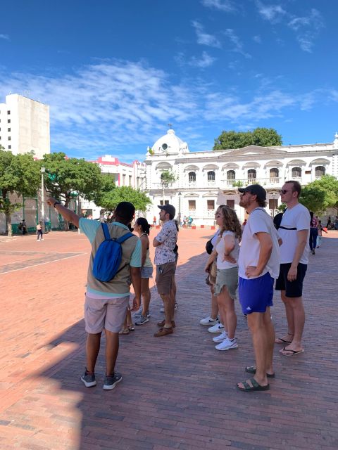 A Pearl in the Caribbean-Walking Tour in English (Tip Based) - Unique Tour Experience