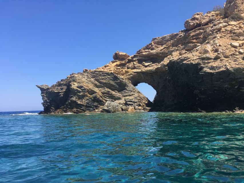 Agios Nikolaos: Mirabello Bay Speedboat Tour With Snorkeling - Included Amenities and Services