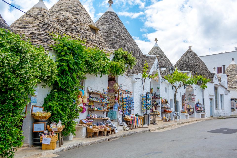 Alberobello: 2-Hour Trulli Walking Tour - Detailed Itinerary Breakdown