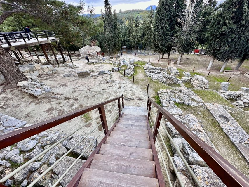 All Year Tour to Knossos Palace & Heraklion - Highlights and Experiences