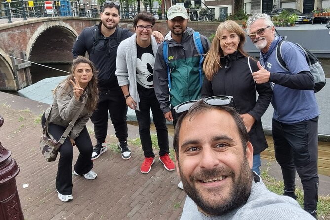 Amsterdams Highlights E-Bike Tour - Suitability