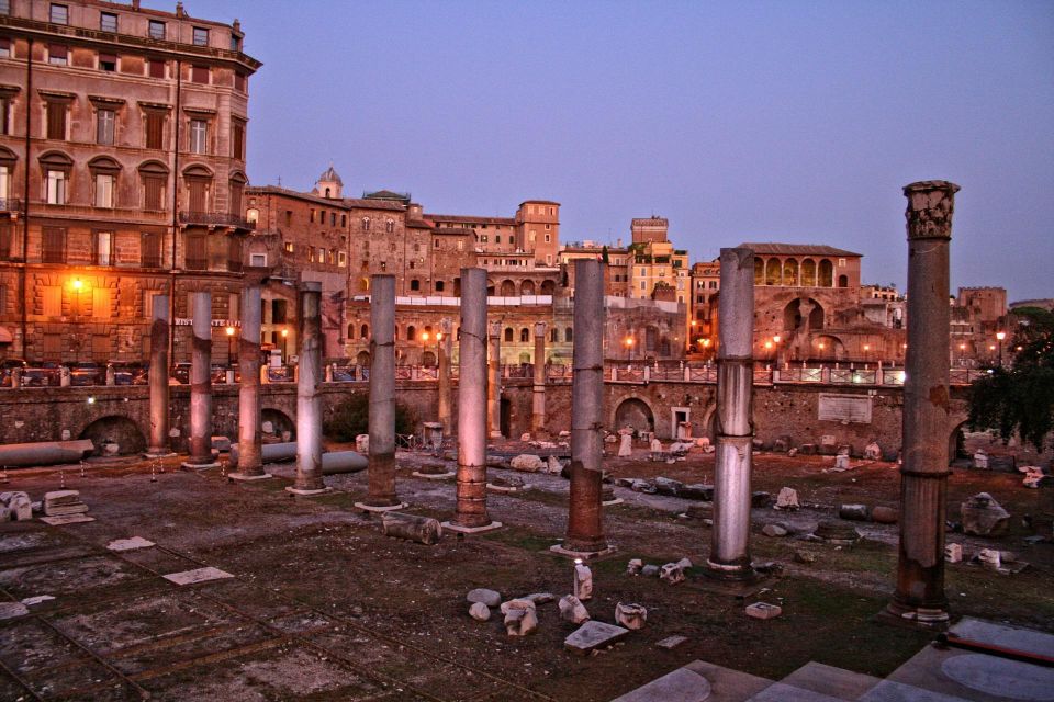 Ancient Rome: Colosseum and Forum Exterior Tour - Experience the Ruins