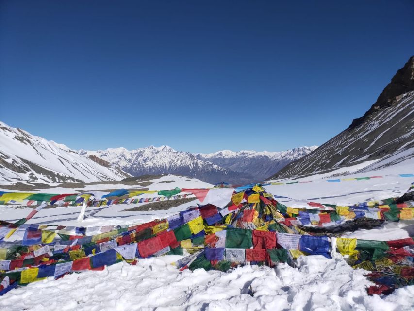 Annapurna Circuit Trek: Short 10 Days Full Board Package - Package Inclusions