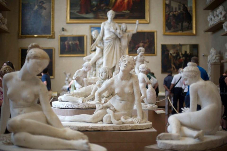 Art Exploration: The Accademia of Florence - Guided Tour of Wonders