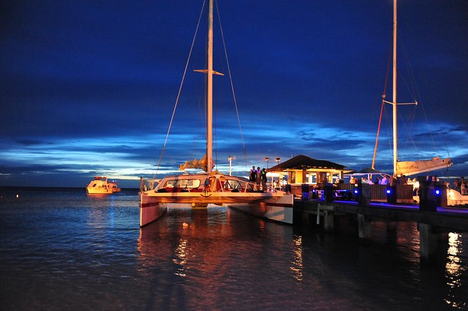 Aruba Sunset Sail — Dinner Cruise With Open Bar by Catamaran - Waiver Form Requirement