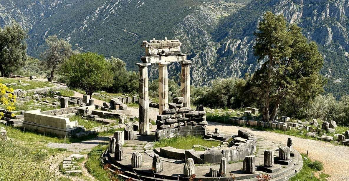 Athens: Mystic Delphi Private Tour - Experience With a Local Guide