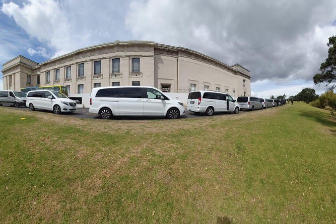 Auckland CBD / Airport Luxury Transfers - Booking Process