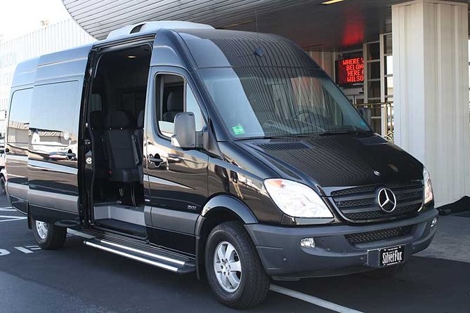 Auckland Cruise/Wharf & Airport Transfers - Pickup and Drop-off Options
