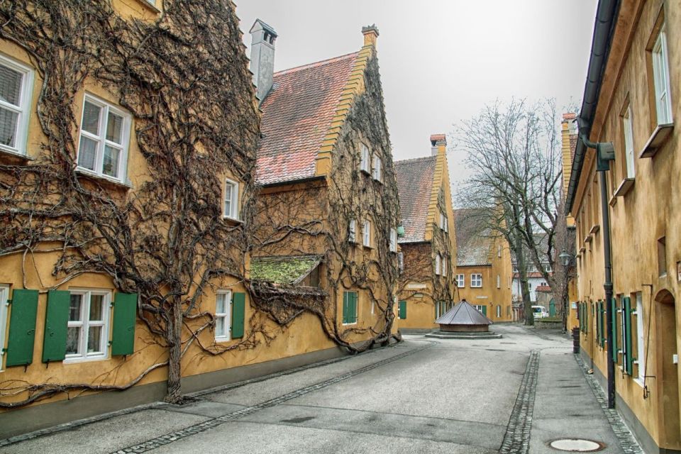 Augsburg: Historical Highlights Private Walking Tour - Customization and Experience