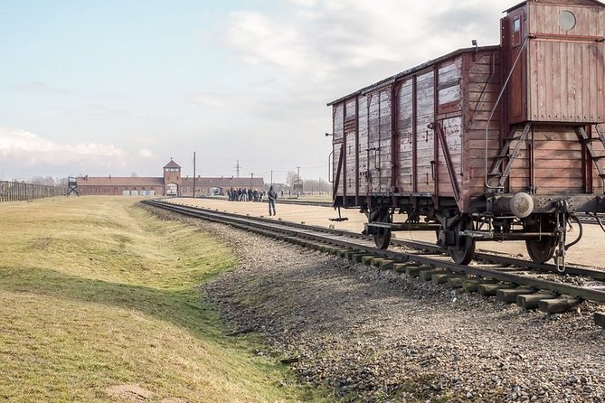 Auschwitz-Birkenau Tour Guide Including Lunch - Recommendations for Booking