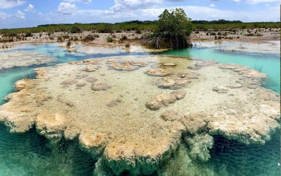 Bacalar: Magnificent Bacalar Lagoon Exclusive Boat Tour - Itinerary