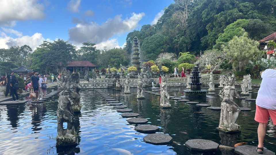 Bali: Day Trip to the Gate of Heaven, Waterfall, Rice Terraces and More - Tukad Cepung Waterfall Discovery