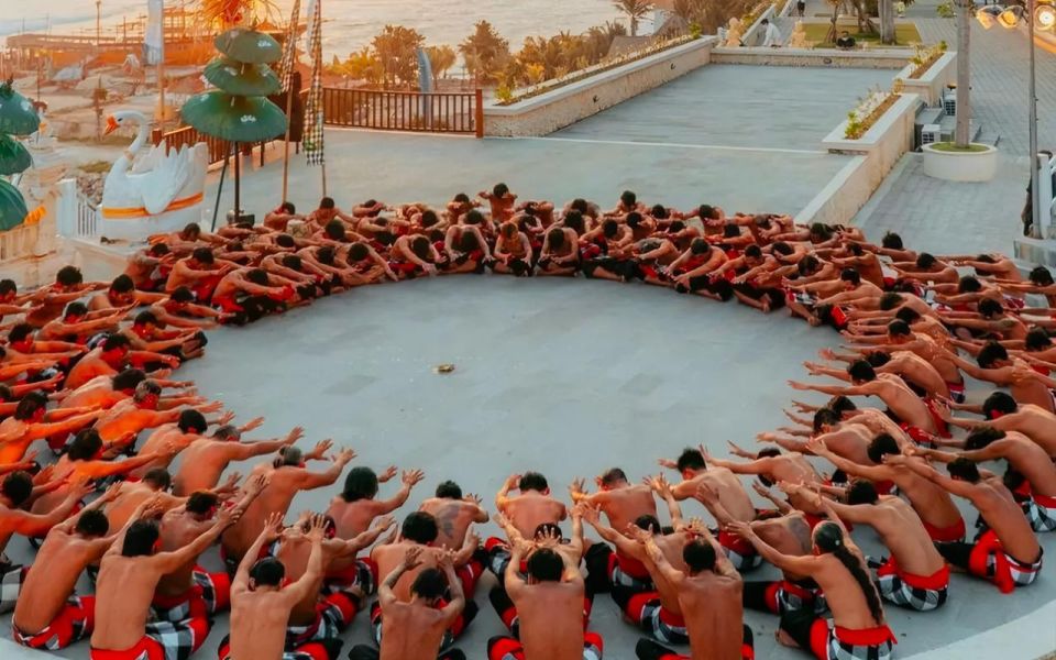 Bali: Melasti Sunset Kecak Dance Show & Jimbaran Bay - Detailed Itinerary