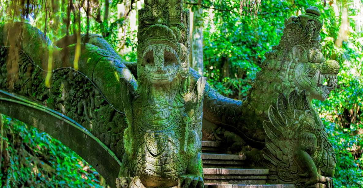 Bali: Ubud Monkey Forest Private Tour, Luxury Car - Monkey Forest Sanctuary Experience