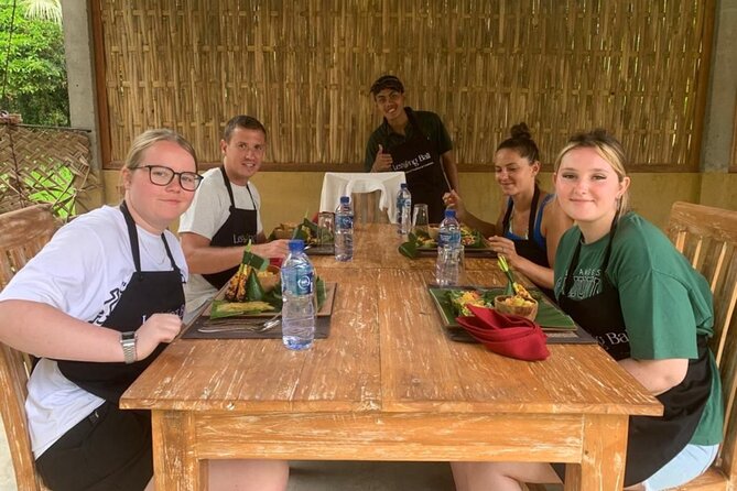 Balinese Cooking Class With Traditional Market Tour - Pickup and Meeting Details