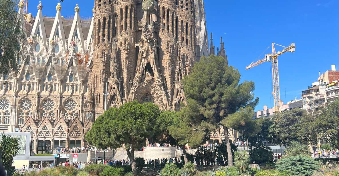 Barcelona - the Jewel of the Mediterranean. 4 Hours - Additional Activities and Tickets