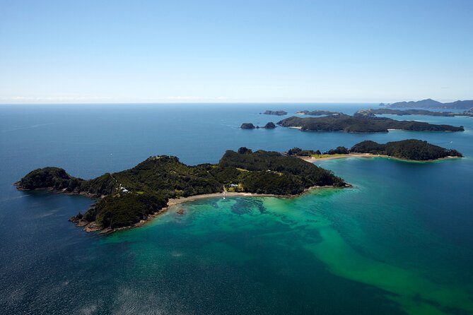 Bay of Islands and Hole in the Rock Scenic Helicopter Tour - Booking and Pricing Details