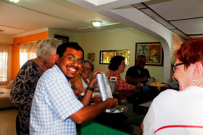 Bazurto Market Tour and Cooking Class in Cartagena - Guest Experience Highlights