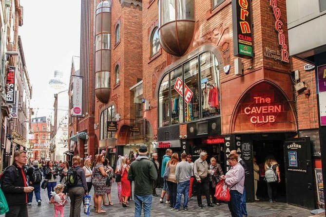 Beatles Walking Tour - In Spanish - Liverpool - Inclusions and Amenities