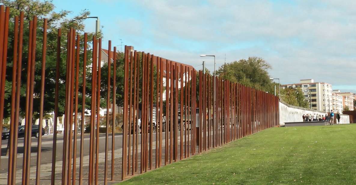 Berlin: 2-Hour Berlin Wall Tour - Guided Tour Experience