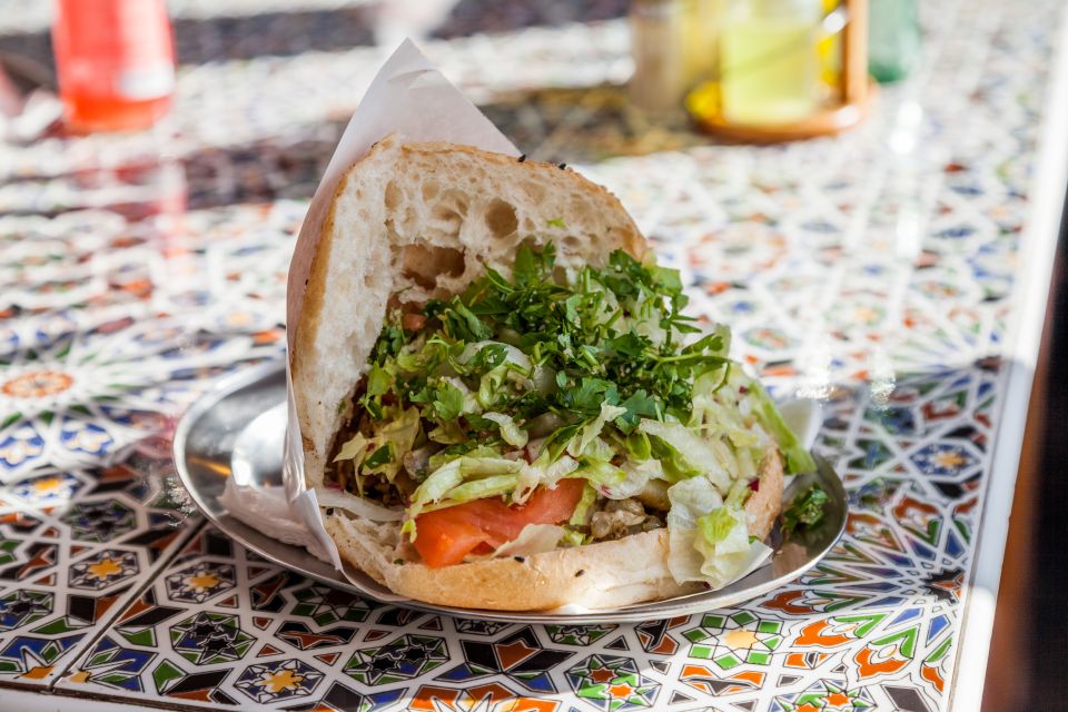 Berlin: 3-Hour Secret Food Tour - Food and Drink Sampling