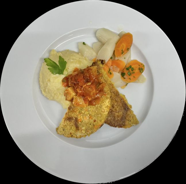 Berlin: Dinner Cruise on the Spree With Prosecco - Dinner Menu Options
