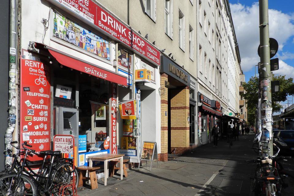 Berlin: Kreuzberg Guided Walking Evening Tour - Highlights of the Evening Tour