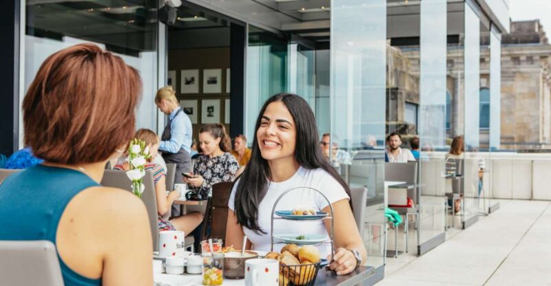 Berlin: Rooftop Breakfast at Käfer Restaurant Reichstag - Rooftop Dining Experience