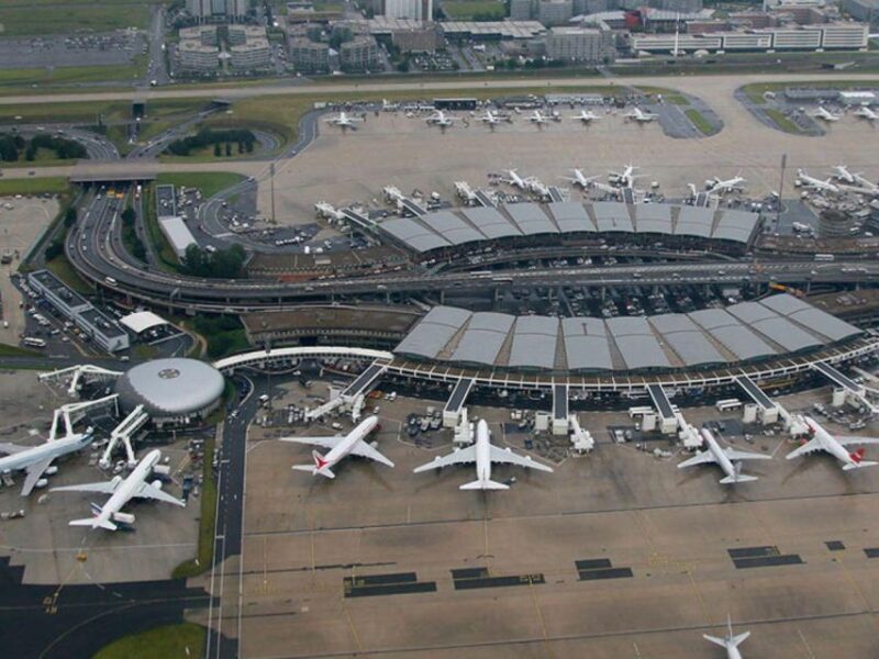 Blois: Round Trip Airport Shuttle to Charles De Gaulle - Pricing Details and Options