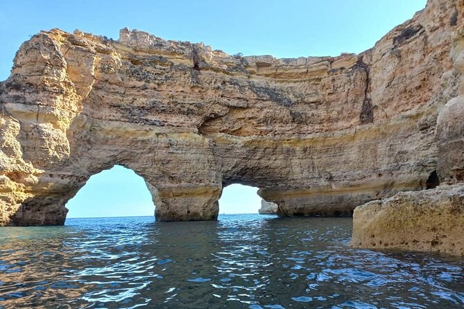 Boat Trip Along the Golden Coast and Benagil Caves - Meeting Point and Directions