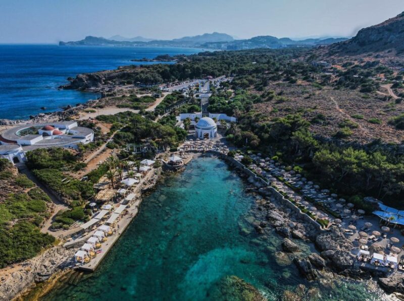 Boat Trip to Anthony Quinns Bay (Food & Drinks Included) - Experience Highlights