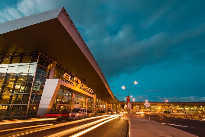 Bogota Layover Tour•Private Car•Monserrate OldTown Coffee Museums - Accessibility Features