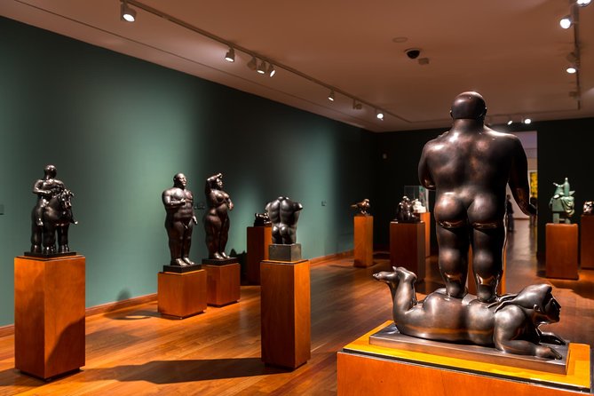 Bogota Tour•Private Car 9H•Fruit Monserrate OldTown Coffee Museum - Accessibility Features