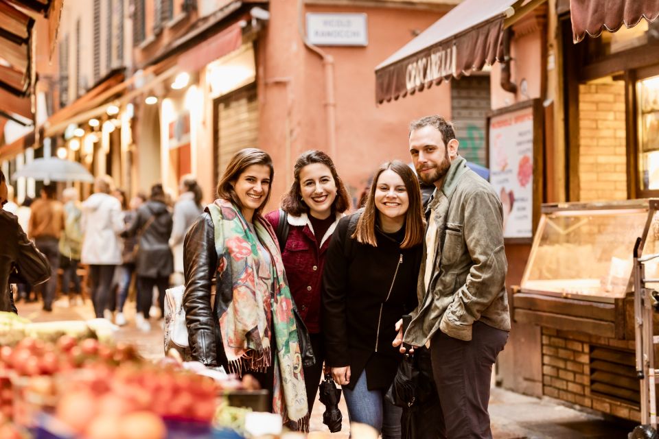 Bologna: Eat and Drink Like a Local Food Tour - Regional Specialties to Take Home