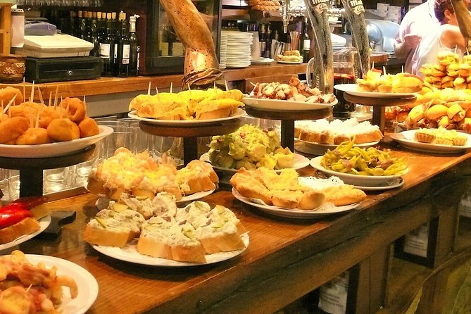 Boqueria & St Caterina Markets With Food & Tapas Small Group Tour - Accessibility Features