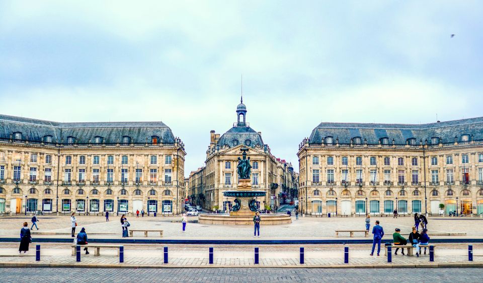 Bordeaux: Private Exclusive History Tour With a Local Expert - Experience Highlights