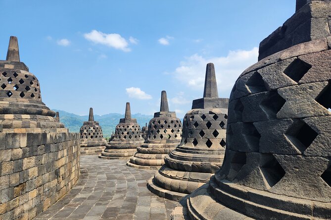 Borobudur Climb to The Top & Prambanan Tour From Yogyakarta - Inclusions and Amenities