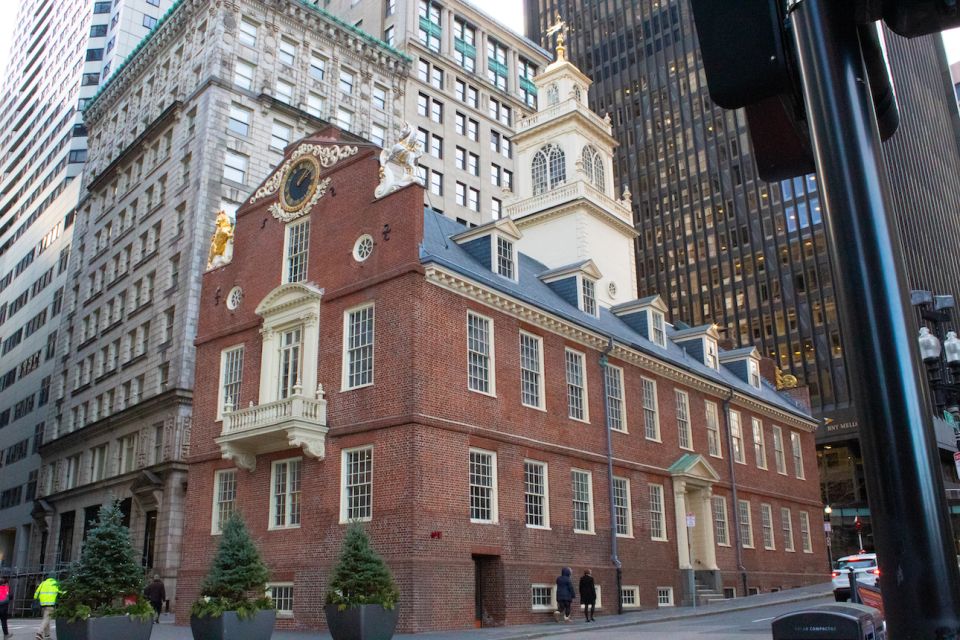 Boston: City History and Highlights Audio App Walking Tour - Detailed Tour Itinerary