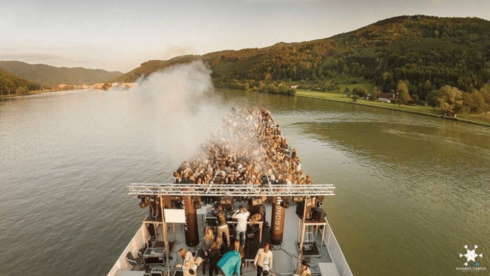 Bregenz: Houseboat - Event Schedule