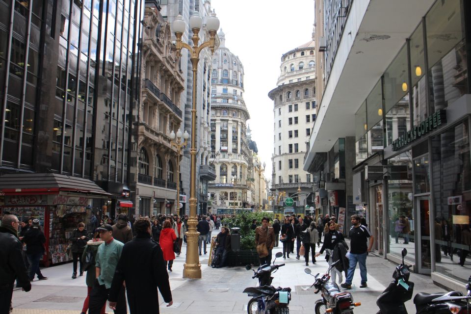 Buenos Aires: Walking Tour of May Square - Key Landmarks Surrounding the Square