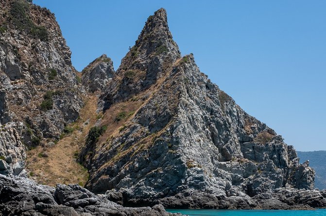 By Boat Between the Sea and the Most Beautiful Beaches! Capo Vaticano - Tropea - Briatico - Pickup and Meeting Point
