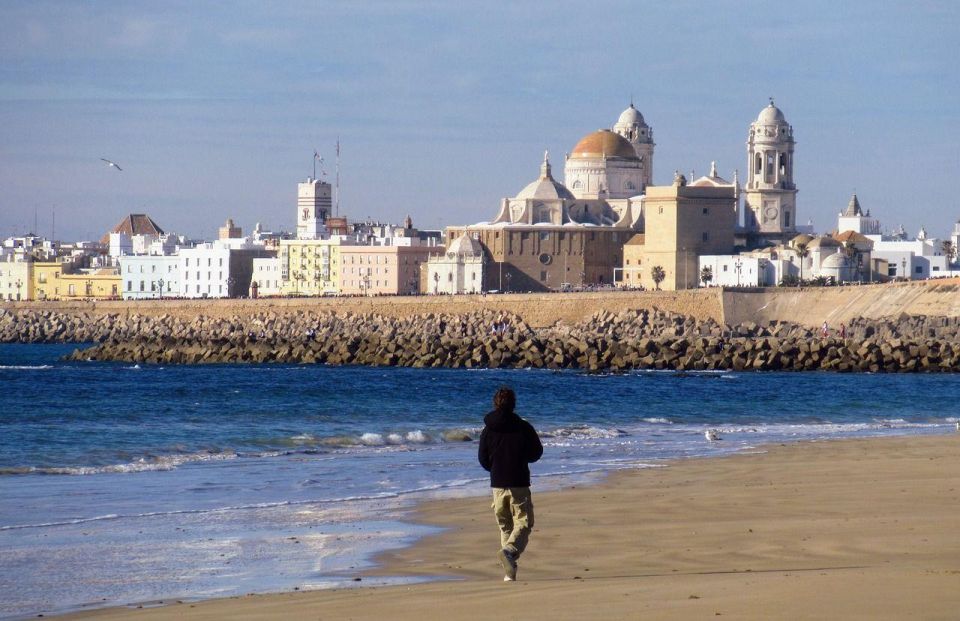 Cadiz Private Guided Walking Tour - Exploring Key Historical Sites