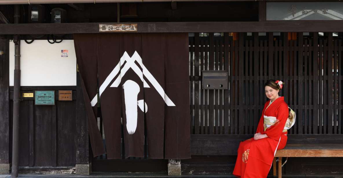 Calligraphy & Zazen - Daitokuji Daisen-in Temple Exploration