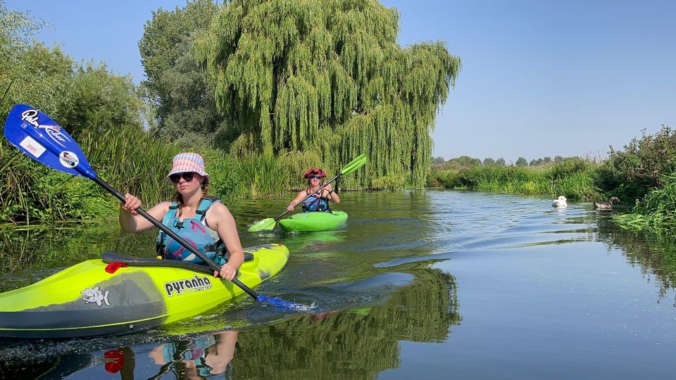 Canoe Hire - Experience the River Stort