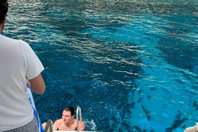 Capri Boat Tour With Local Skipper - Tour Schedule and Accessibility