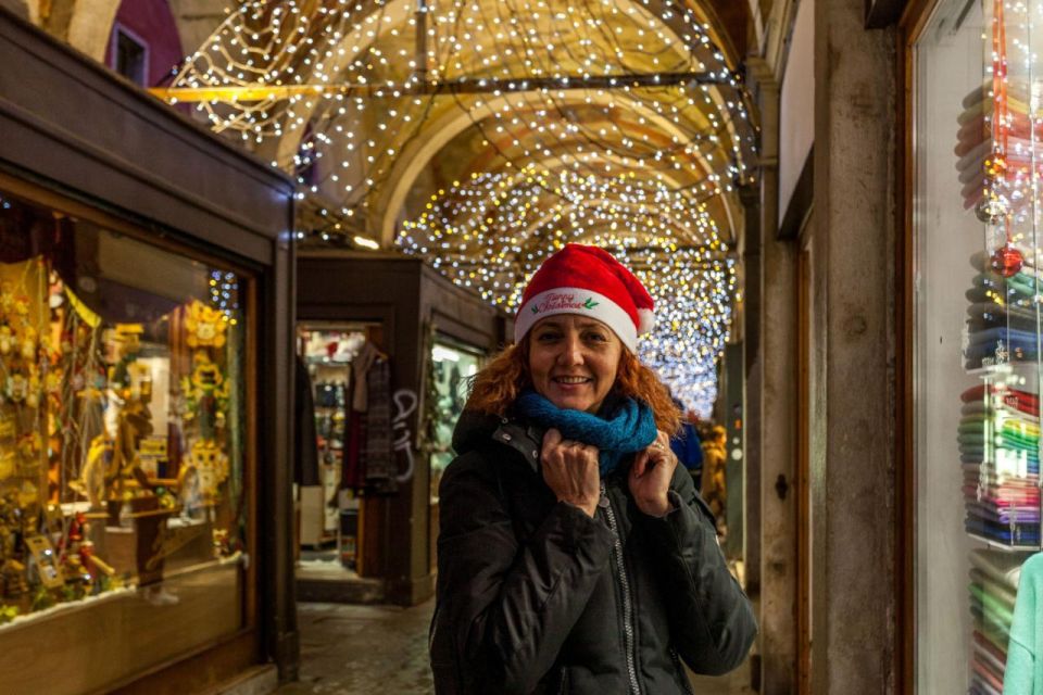 Capri's Enchanting Christmas Walking Tour - Piazzetta Di Capri