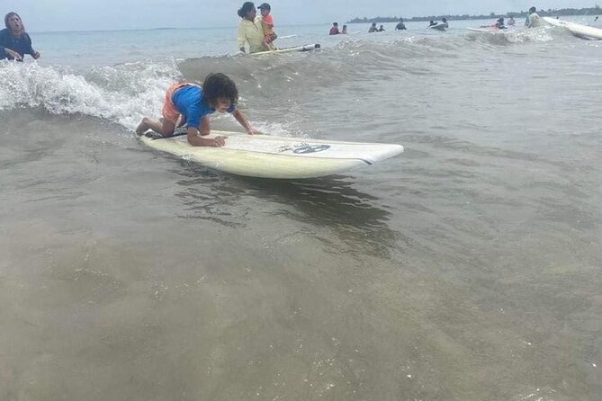 Carolina, Puerto Rico: Surf Lessons for Beginners - Equipment and Accessibility