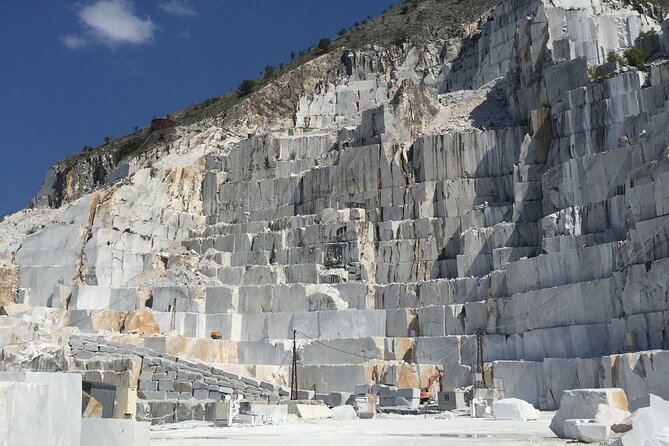 Carrara Marble Quarry Tour With Food Tasting - Insights From the Guide