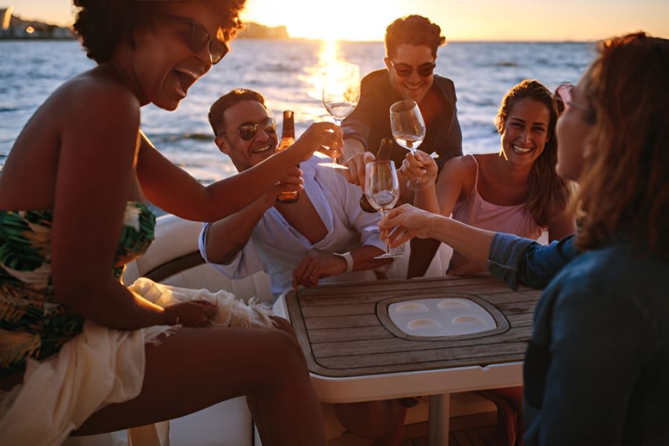Cartagena: Party Boat to Cholon Beach With 2 Drinks & Lunch - Tour Details