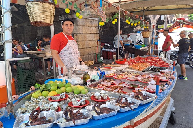 Catania Street Food Tour - Do Eat Better Experience - Sample Local Delicacies